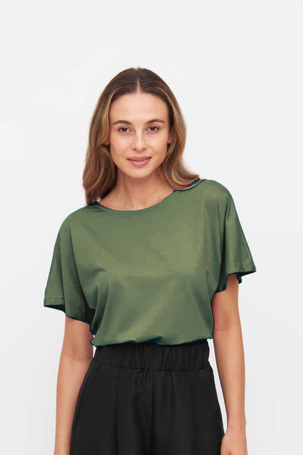 Rückenfreies Shirt FARI khaki aus TENCEL Lyocell mit tiefem Rückenausschnitt und lockerem Schnitt