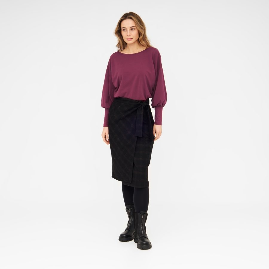 Longsleeve AVA Beere aus Bio-Baumwolle mit Wendefunktion – V- und Rundhalsausschnitt