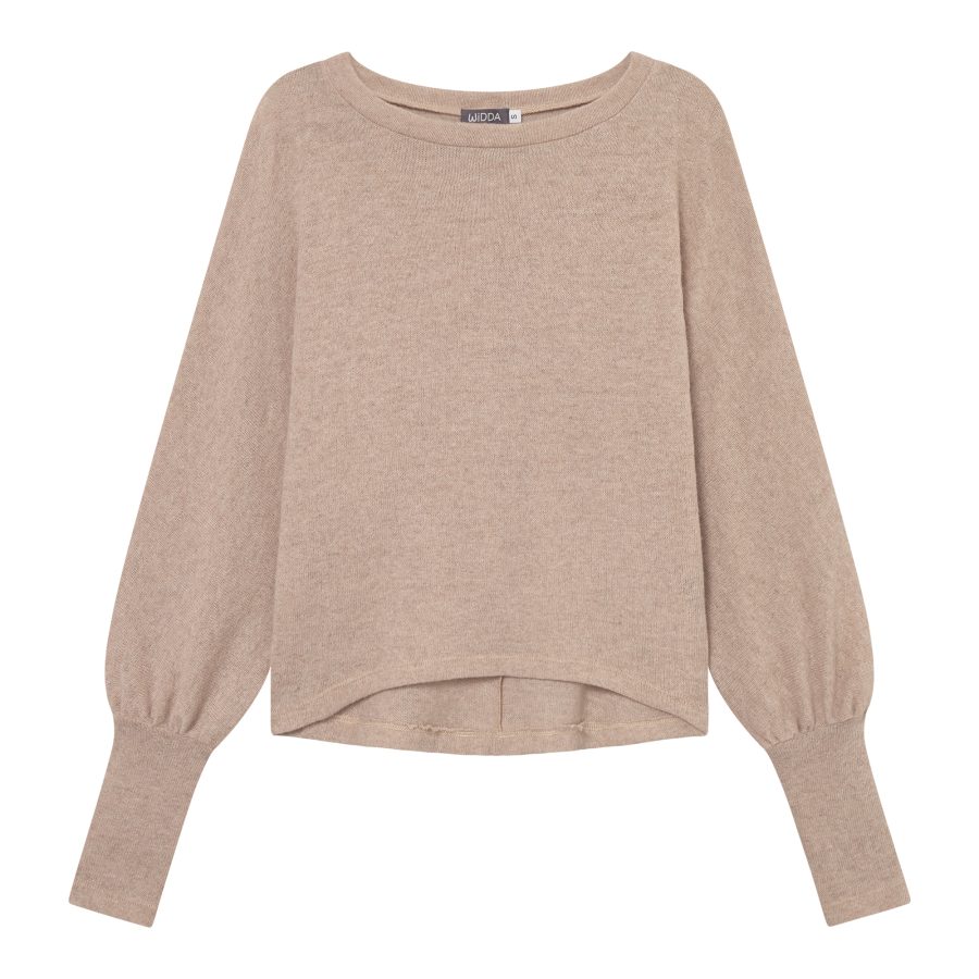 Pullover BOXI beige aus recycelter Wolle – Damen Strickpullover mit Puffärmeln, nachhaltig produziert, weich und warm.