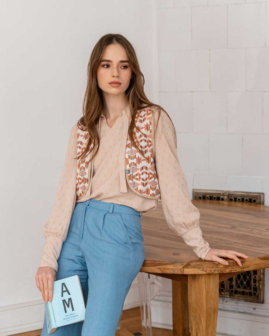 Weste MIA mit Jacquard Muster Beige