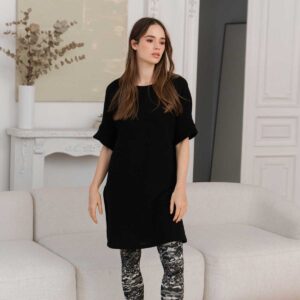 Strickkleid SNUG schwarz aus recycelter Wolle