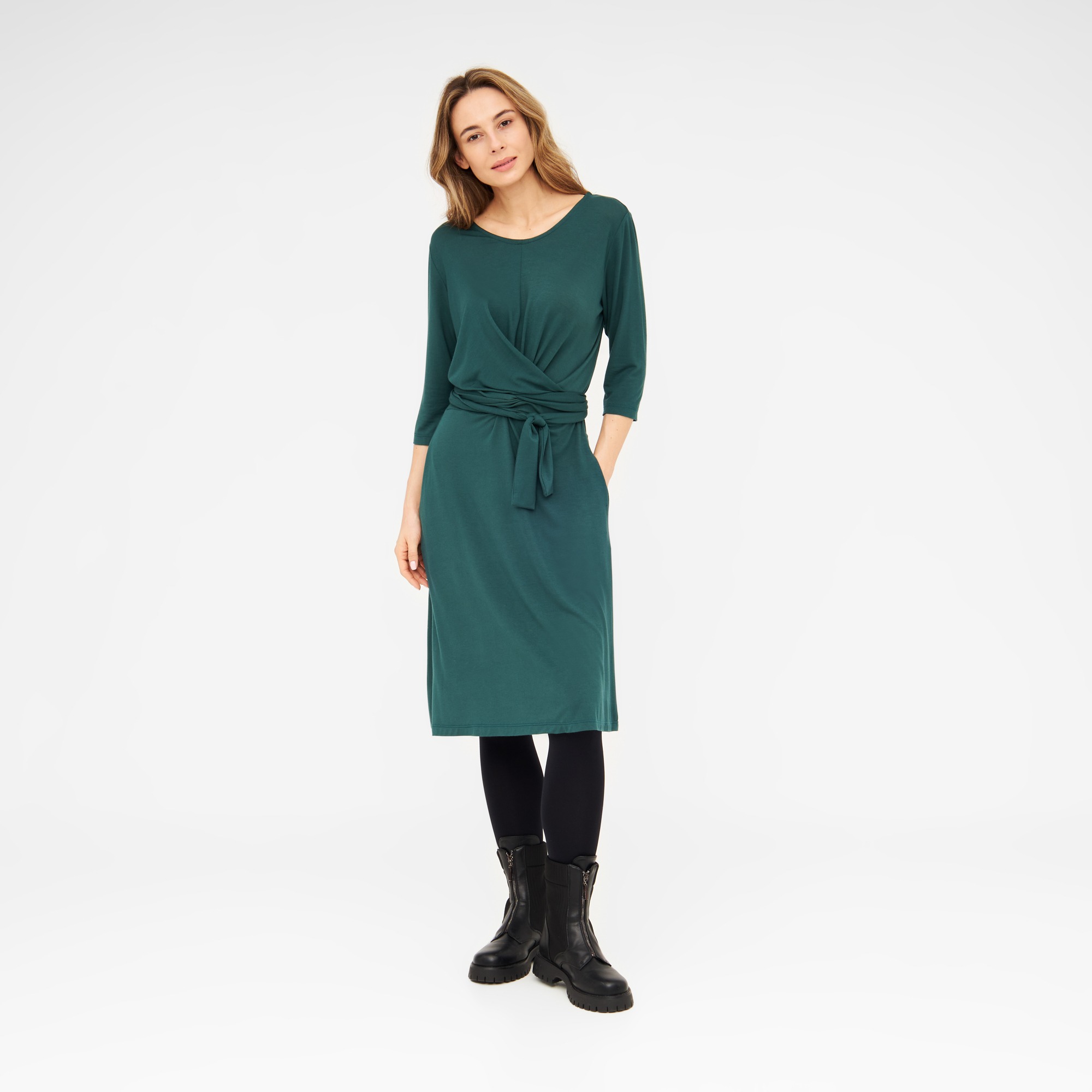 Jerseykleid SLINGA in Petrol – nachhaltiges Midikleid mit Wickeleffekt und Bindegürtel aus Bio-Baumwolle