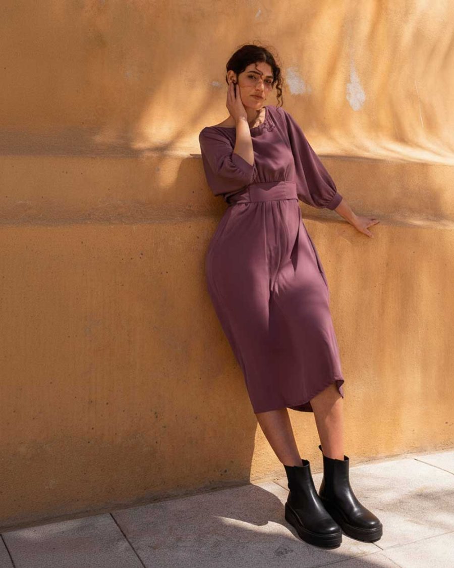 Kleid LISANNE Beere aus ECOVERO® – Bild 2