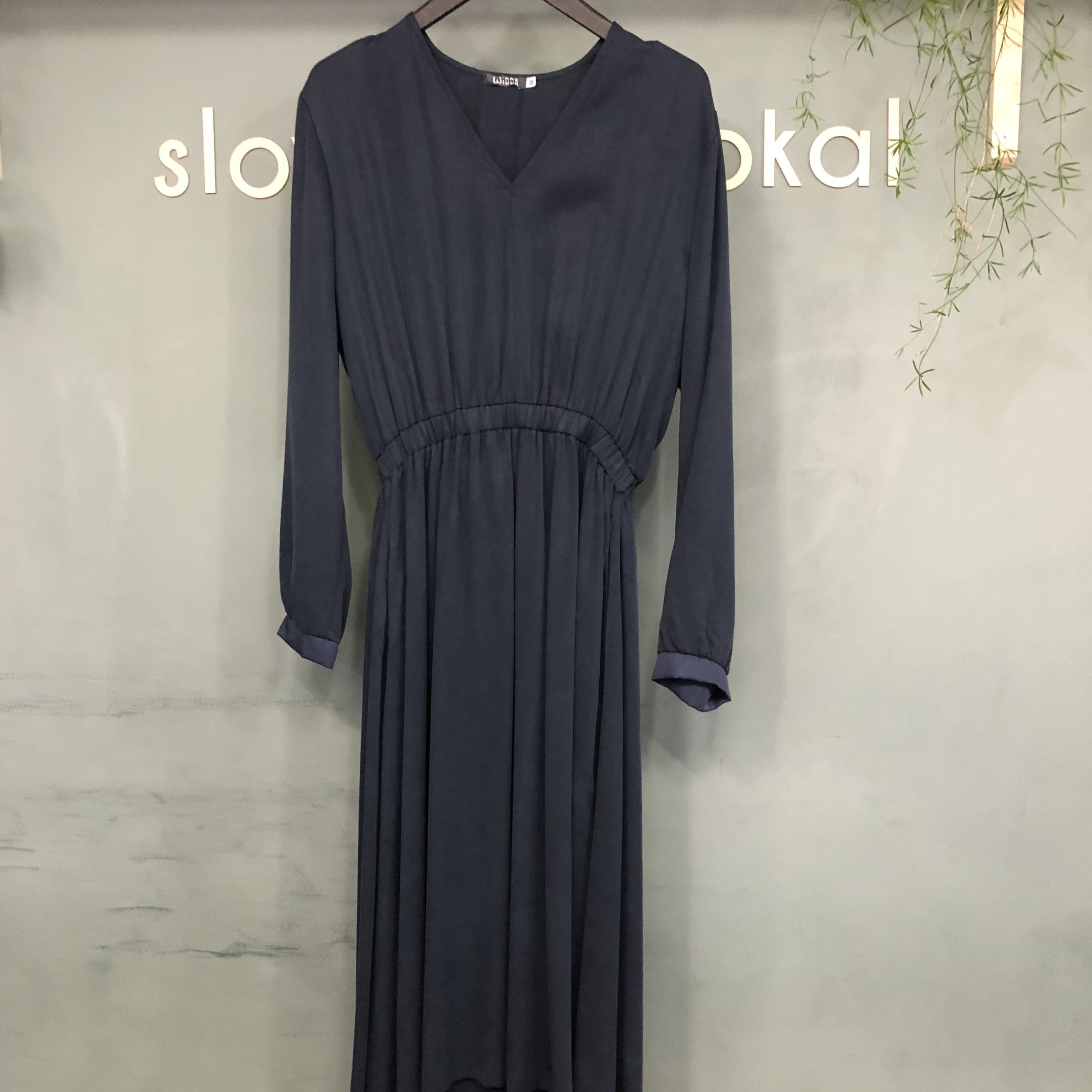 Preloved Kleid VARBO Rauchblau aus TENCEL® - XL
