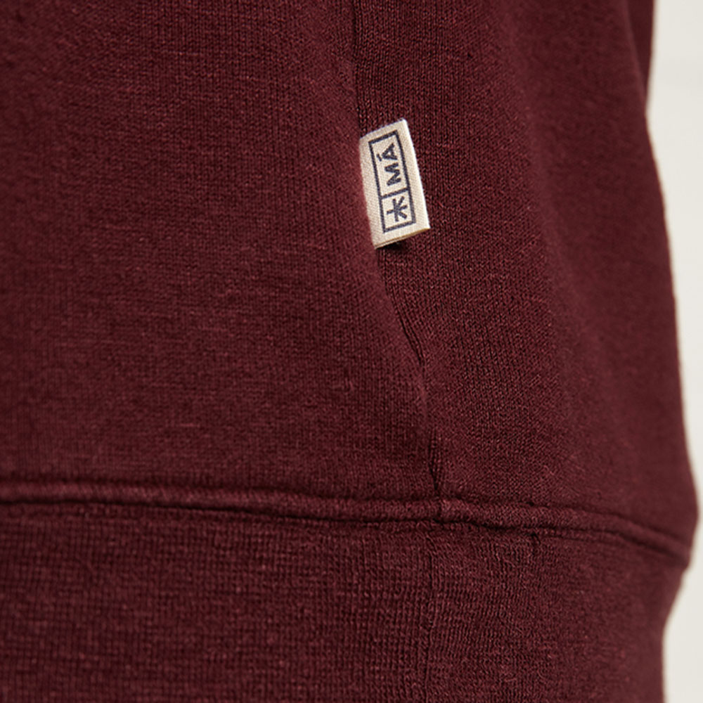 Pullover "Marsh" aus Hanf - weiches Sweatshirt in einem Pflaume-Ton für Frauen und Männer - Detailansicht Label in der Naht