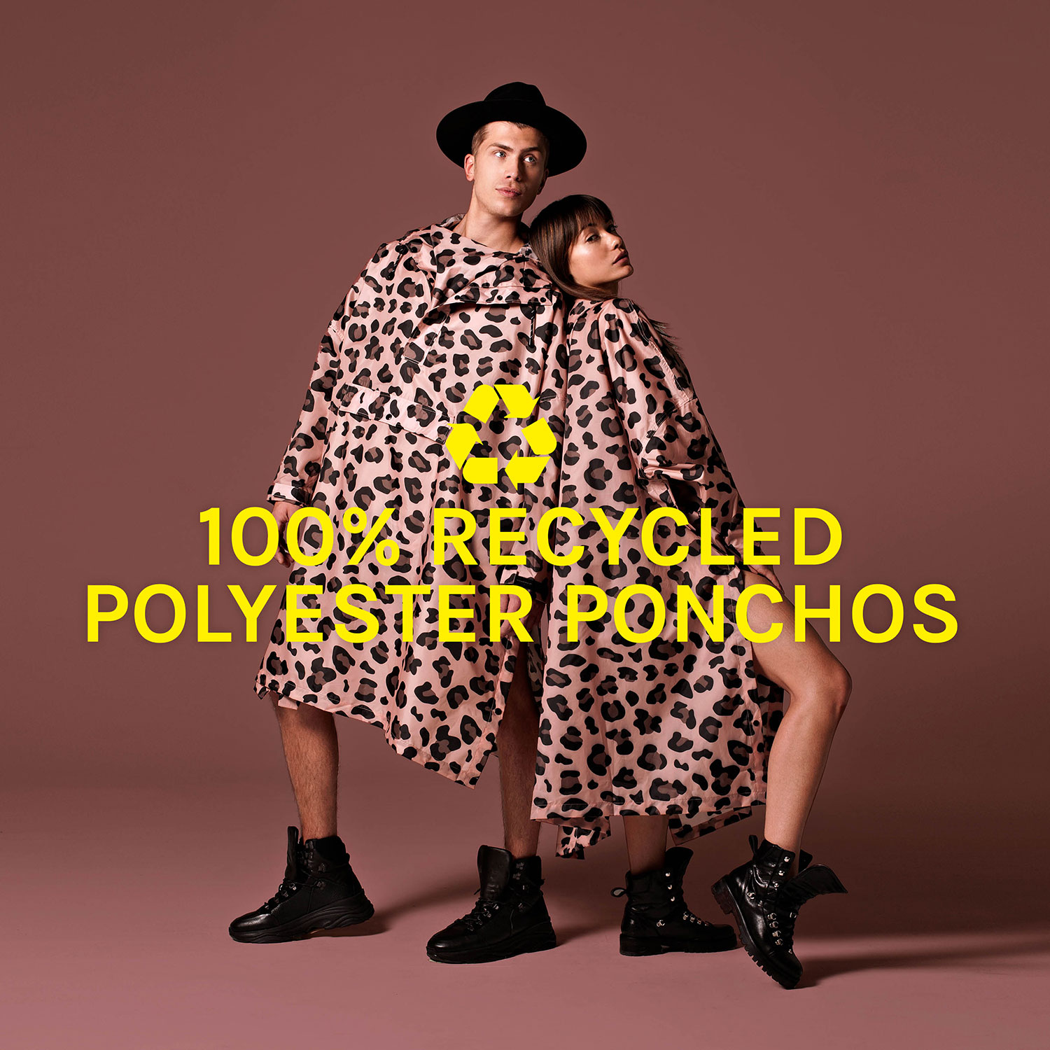 Regenmantel mit Leo-Muster aus recyceltem Polyester unisex