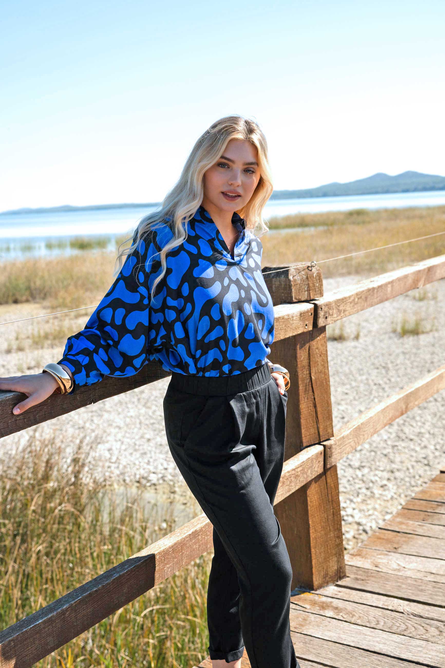 Bluse MONYA blue bubble