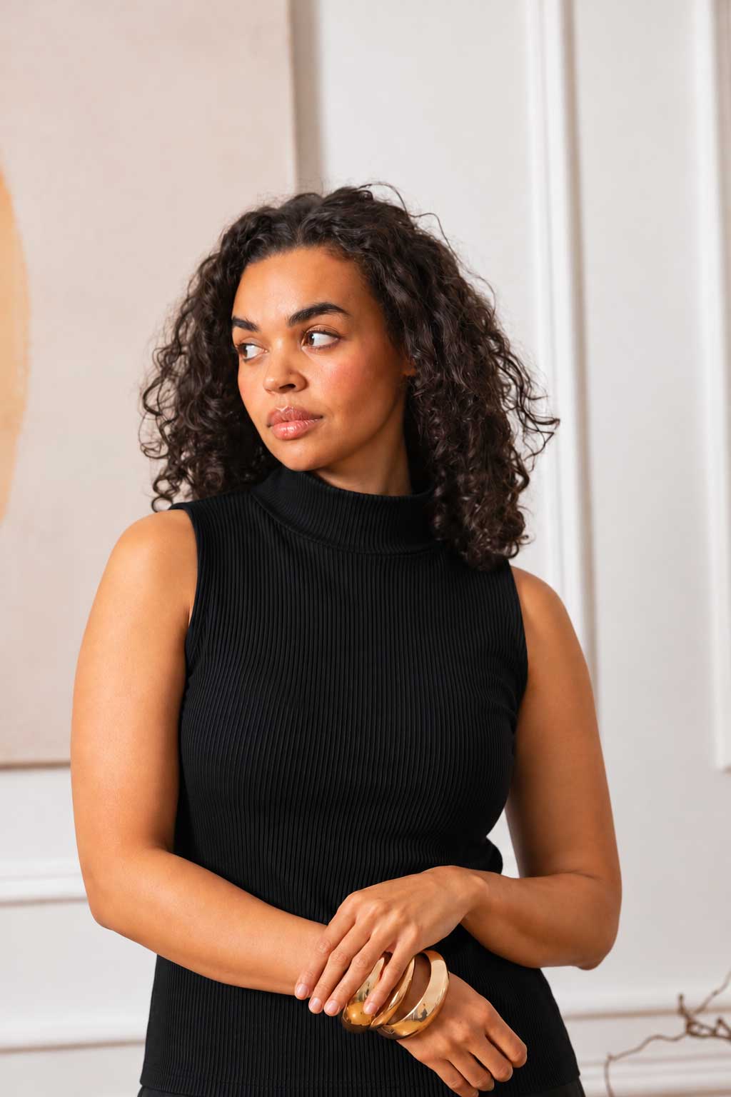 geripptes ärmelloses Top aus Tencel Jersey in schwarz