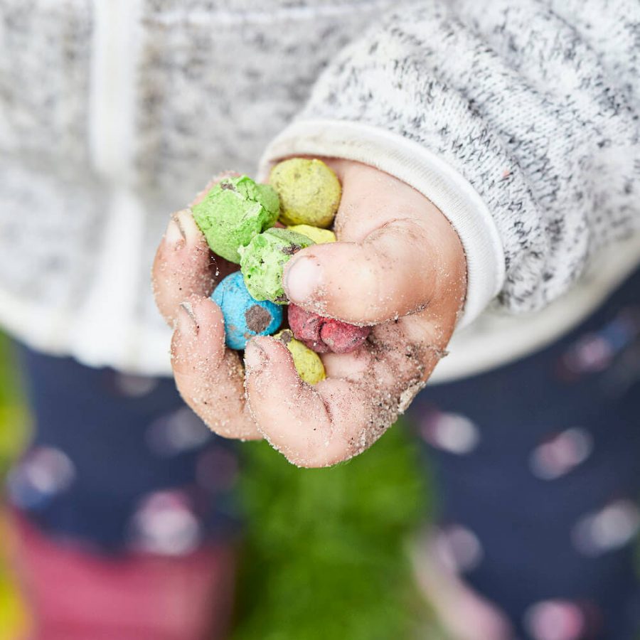 Bunte Blumenmurmeln - 30 farbenfrohe Saatkugeln von Die Stadtgärtner – Bild 5