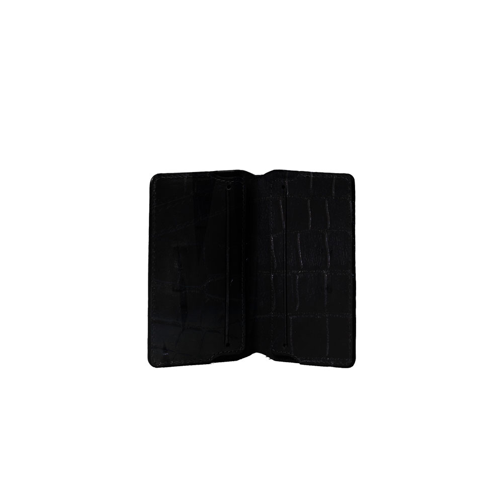 Cassie's Cardcase - aufklappbares Kartenetui in Schwarz mit Croco Prägung aus Eco-Leder von O My Bag