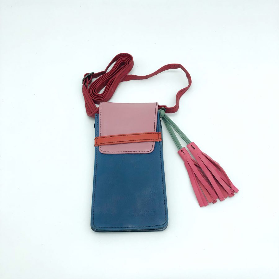 Handytasche von Soruka aus Lederresten hergestellt. bunte Phonebag - jedes Teil ein Unikat