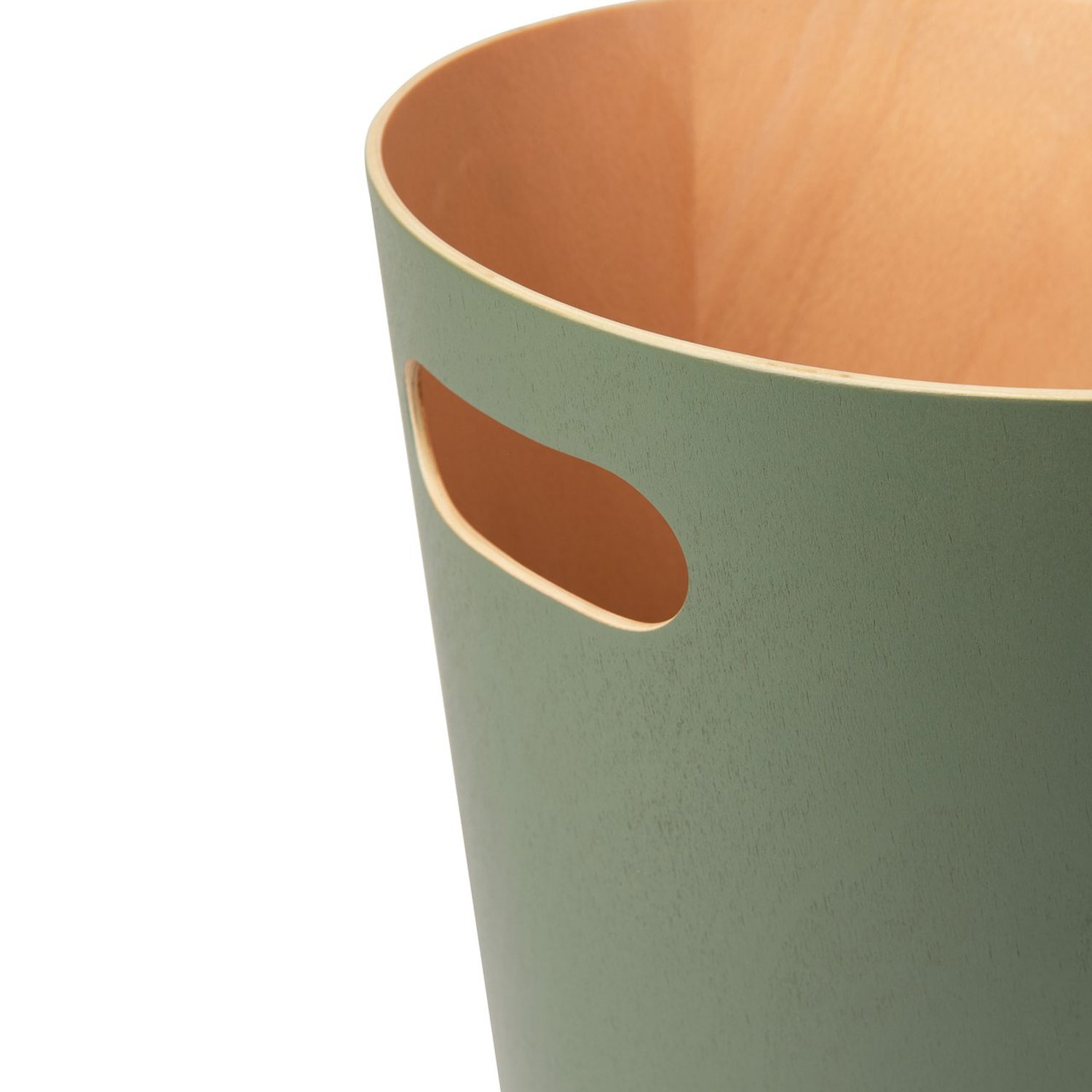 eleganter schlichter Papierkorb aus grün lackiertem Sperrholz